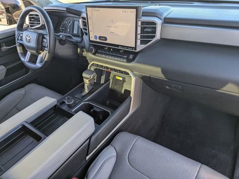 Used 2023 Toyota Tundra Limited image 12