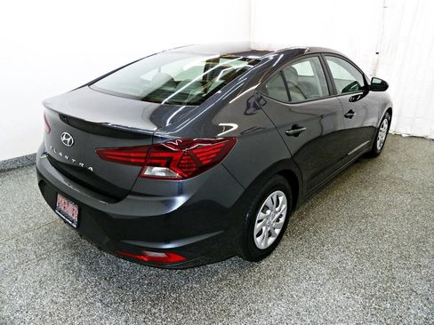 Used 2020 Hyundai Elantra SE FWD image 6