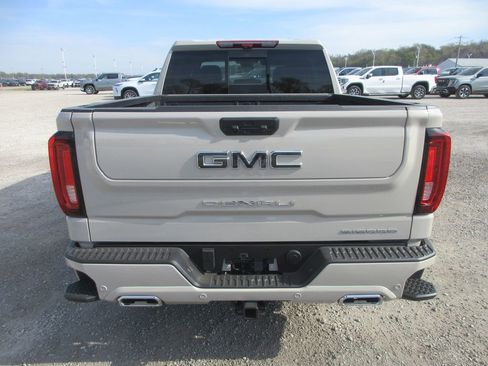 New 2026 GMC Sierra 1500 Denali Ultimate AWD/4WD image 6