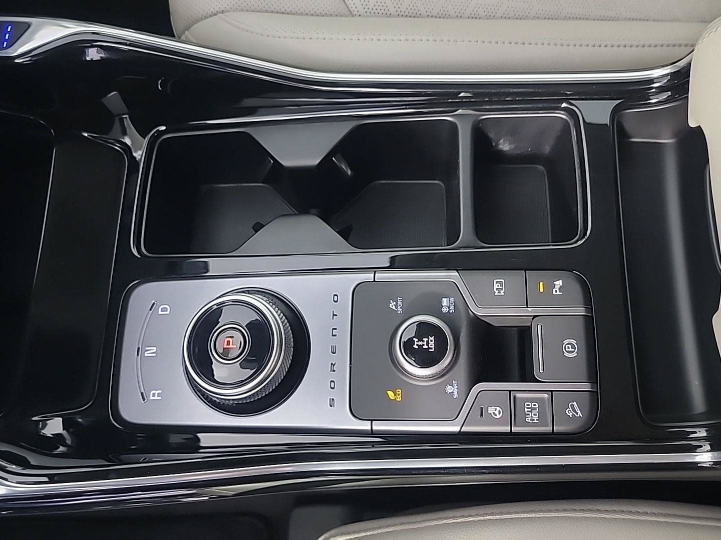 Certified 2023 Kia Sorento SX Prestige AWD/4WD image 34