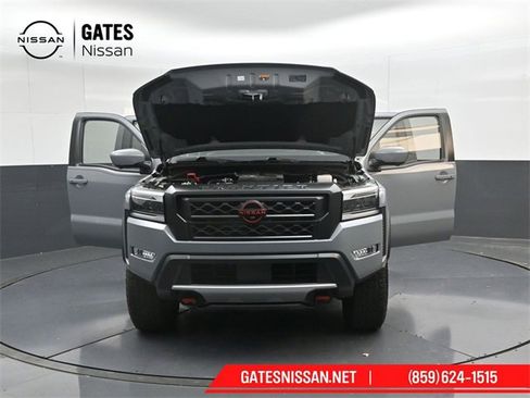 Used 2023 Nissan Frontier PRO-4X w/ Pro-4X Premium Package image 54