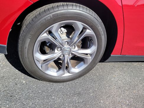 Used 2024 Honda Accord EX image 9