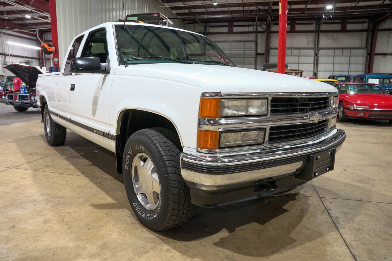 Used 1998 Chevrolet Silverado 1500 4x4 Extended Cab w/ Preferred Equipment Group 2 image 12