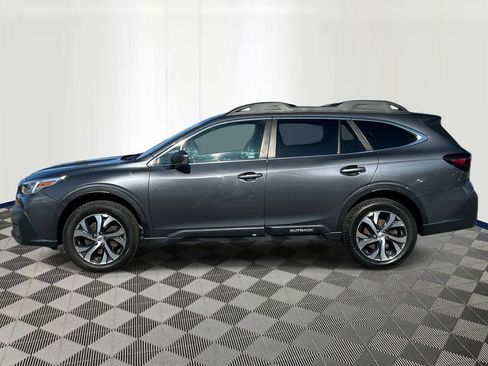 Used 2021 Subaru Outback Limited XT image 2