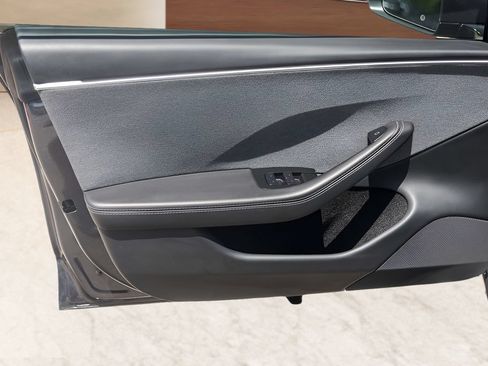 Used 2025 Tesla Model 3 Long Range RWD image 20