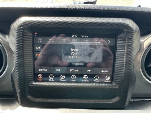 Certified 2022 Jeep Wrangler Unlimited Sport AWD/4WD image 5