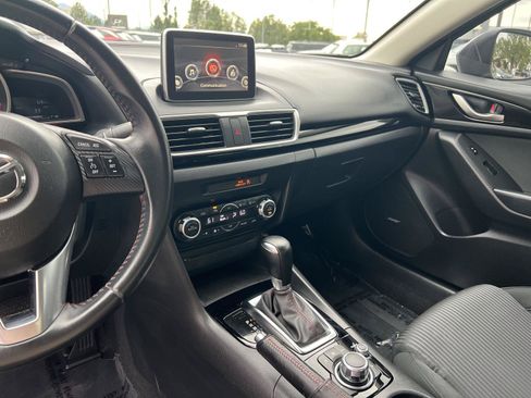 Used 2016 MAZDA MAZDA3 i Touring w/ Popular Equipment Package FWD image 35