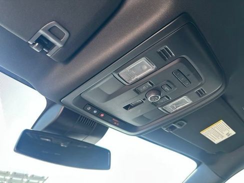 Certified 2023 GMC Yukon Denali AWD/4WD image 27