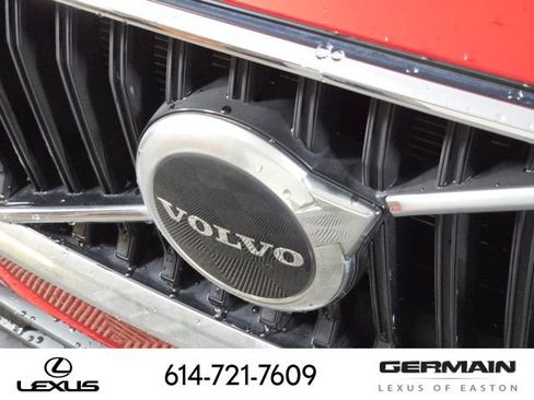 Used 2022 Volvo XC60 B5 Momentum w/ Climate Package image 15