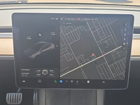 Used 2021 Tesla Model Y Performance AWD/4WD image 20