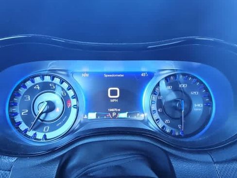 Used 2016 Chrysler 300 S image 12