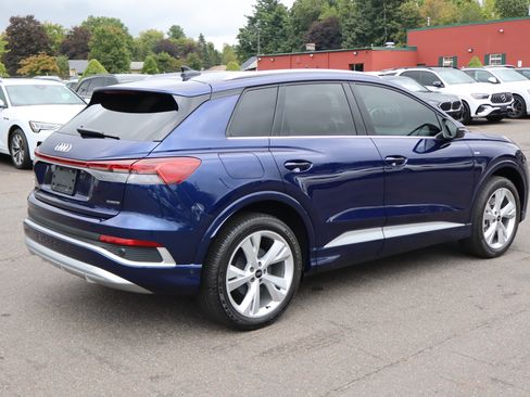 Used 2023 Audi Q4 e-tron Premium Plus w/ Premium Plus image 5