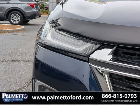 Used 2023 Chevrolet Traverse LS FWD image 10