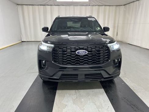 Used 2026 Ford Explorer ST-Line AWD/4WD image 3