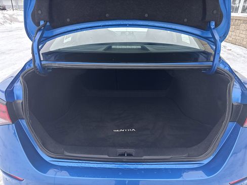 Used 2024 Nissan Sentra SV image 6