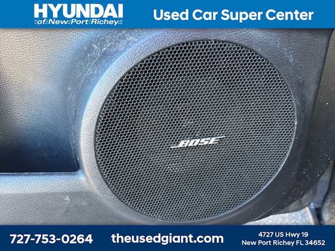 Used 2011 MAZDA MAZDA3 i Touring image 11