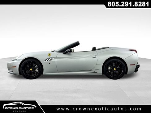 Used 2012 Ferrari California image 12