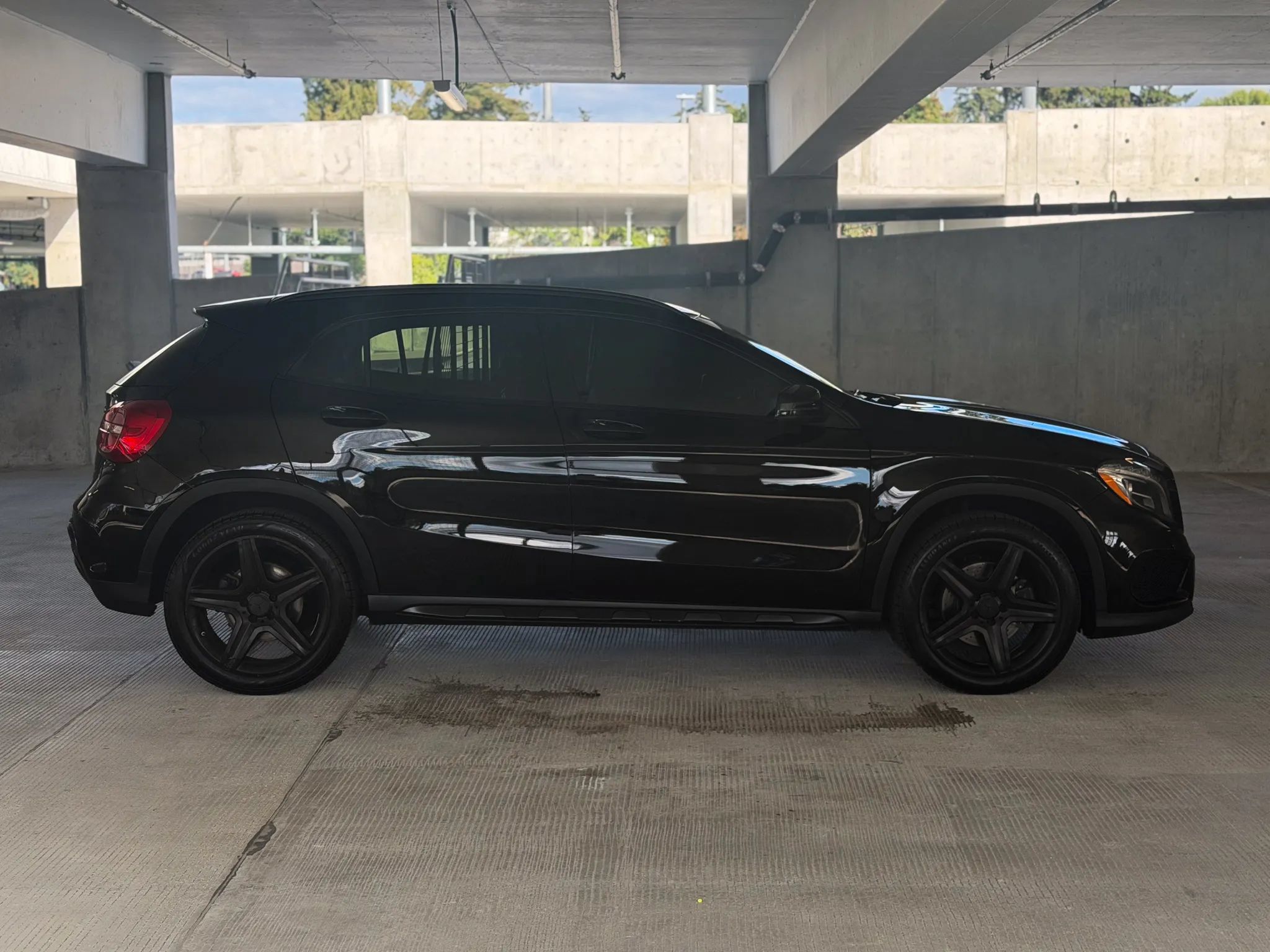 Used 2015 Mercedes-Benz GLA 250 4MATIC image 4