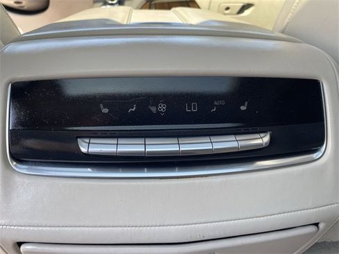 Used 2021 Cadillac Escalade Sport Platinum image 22