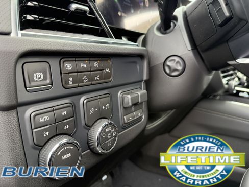 New 2026 Chevrolet Suburban Premier image 10