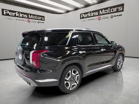 Used 2023 Hyundai Palisade Limited AWD/4WD image 5