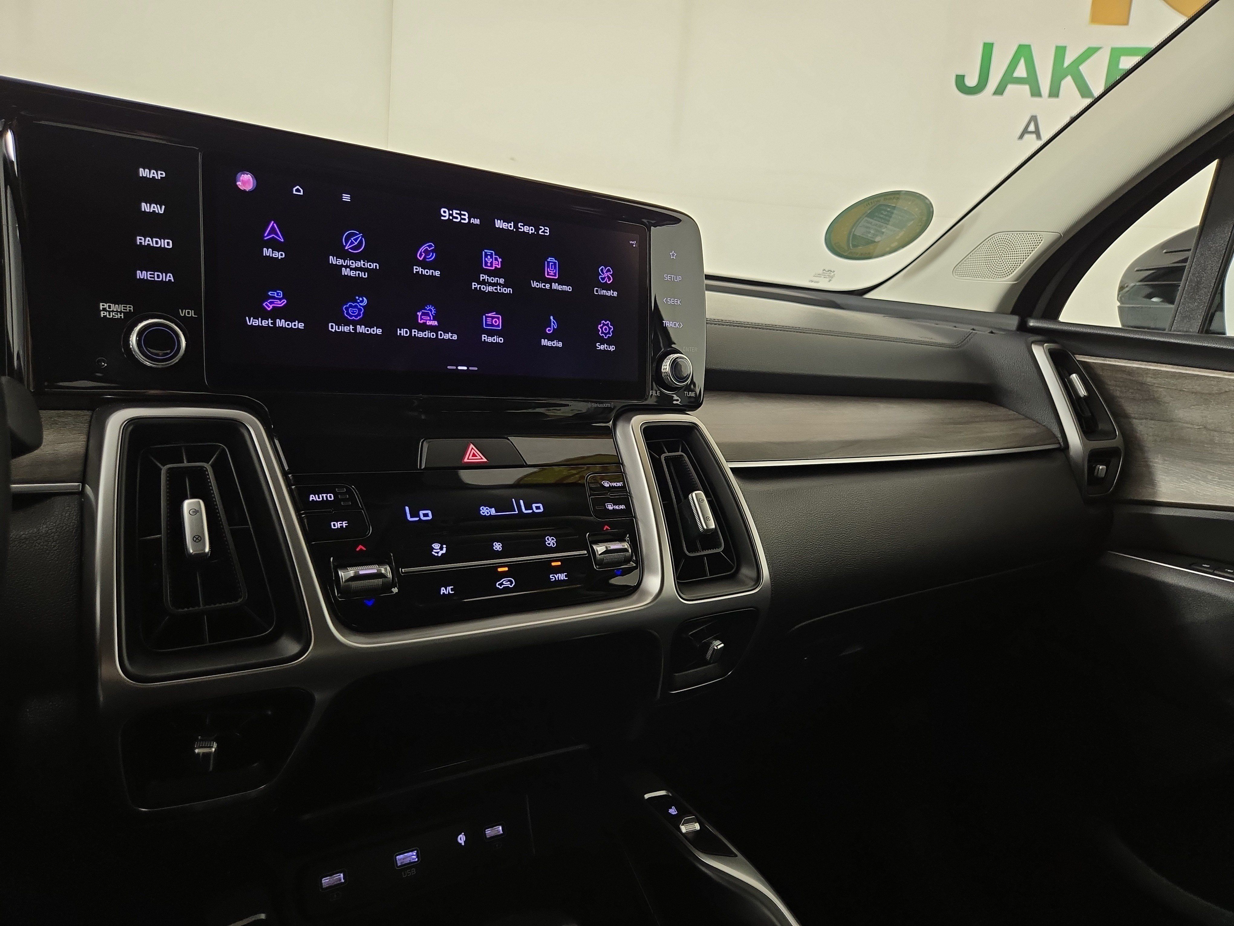 Used 2022 Kia Sorento EX FWD image 22