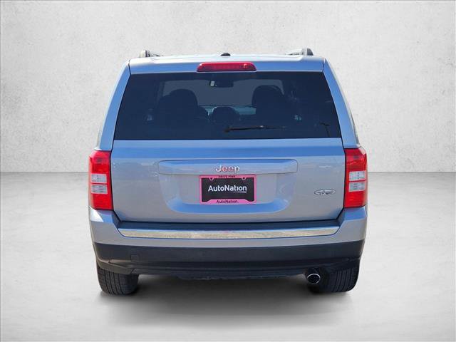 Used 2016 Jeep Patriot High Altitude FWD image 4