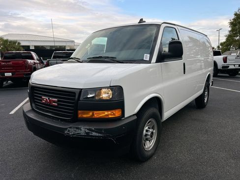 New 2025 GMC Savana 2500 w/ Driver Convenience Package image 5