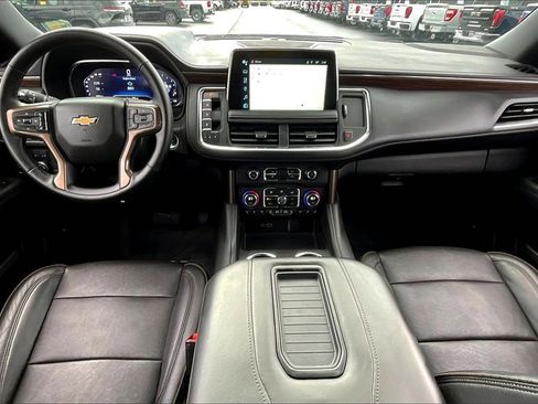 Used 2023 Chevrolet Tahoe High Country image 16