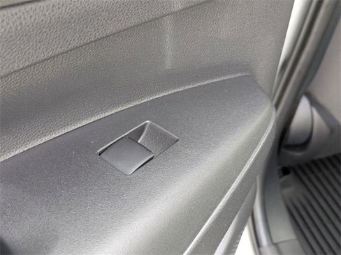 Used 2025 Toyota Corolla LE image 26