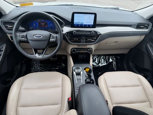 Used 2022 Ford Escape SEL w/ Technology Package AWD/4WD image 45