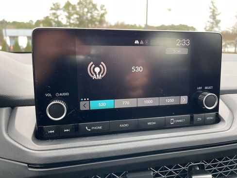 Certified 2025 Honda Accord SE image 14