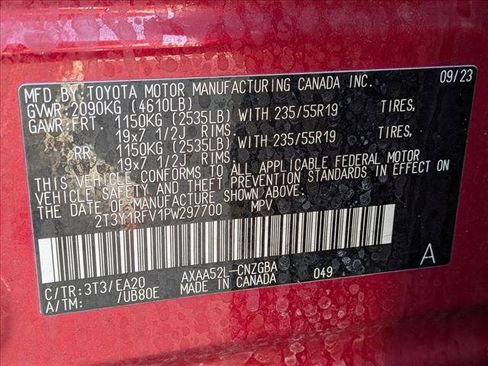 Used 2023 Toyota RAV4 Limited image 23