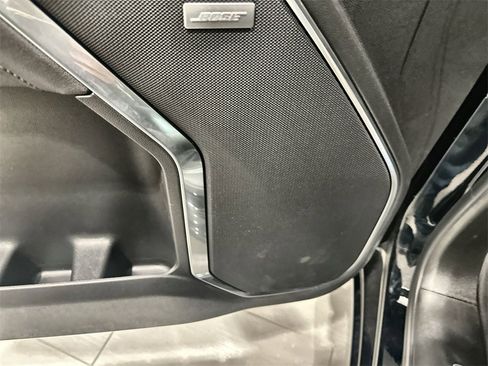 New 2026 GMC Sierra 1500 SLT image 23