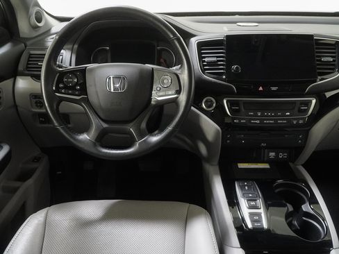 Used 2022 Honda Pilot Elite image 24