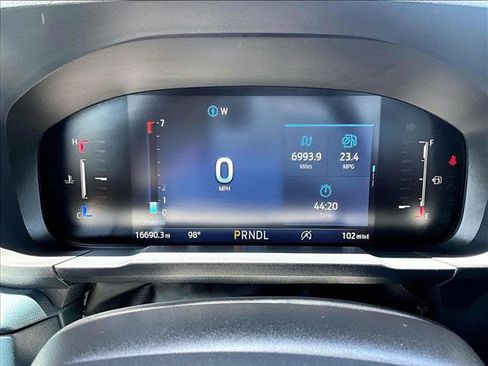 Used 2025 Ford Maverick XL w/ Equipment Group 102A AWD/4WD image 20