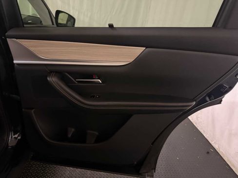 Certified 2025 MAZDA CX-90 3.3 Turbo w/ Preferred Package image 27