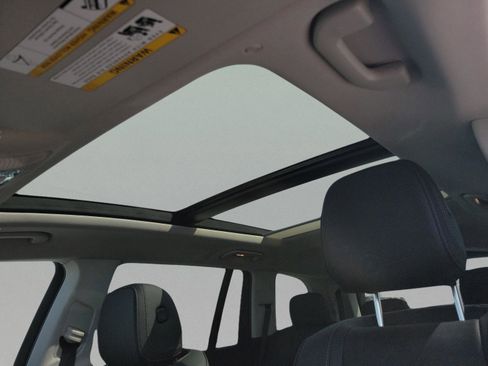 New 2026 Mercedes-Benz GLS 450 4MATIC image 29