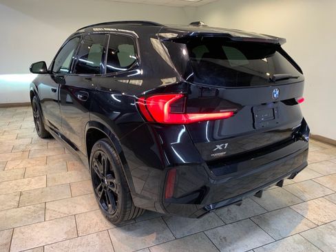 Used 2023 BMW X1 xDrive28i w/ Premium Package AWD/4WD image 9