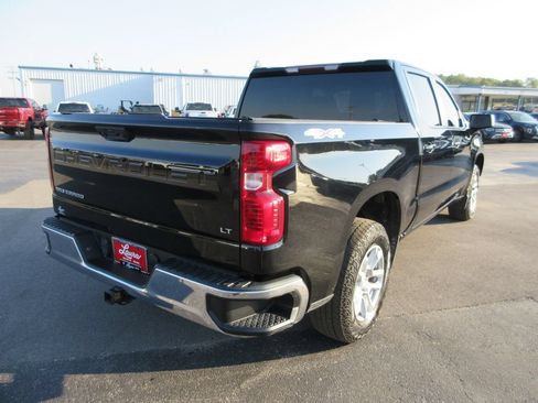 Certified 2022 Chevrolet Silverado 1500 LT AWD/4WD image 5
