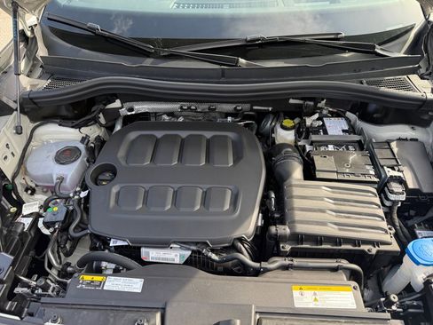 New 2026 Volkswagen Tiguan SE R-Line image 16