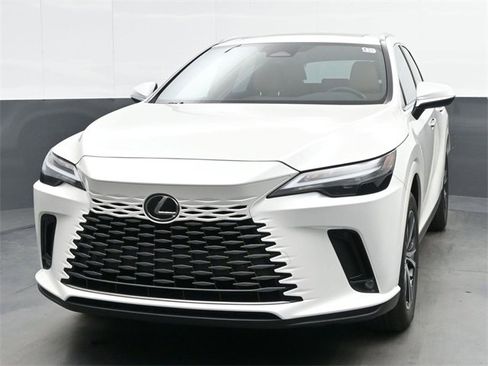 Used 2025 Lexus RX 350 Premium image 3