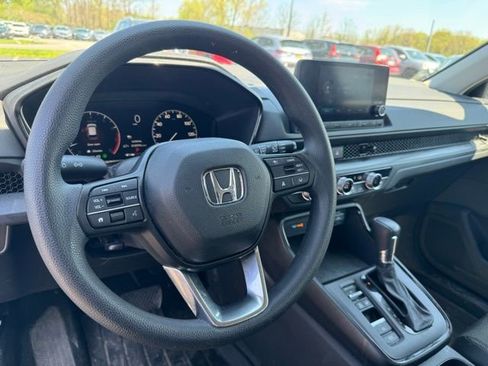 Used 2024 Honda CR-V LX image 14