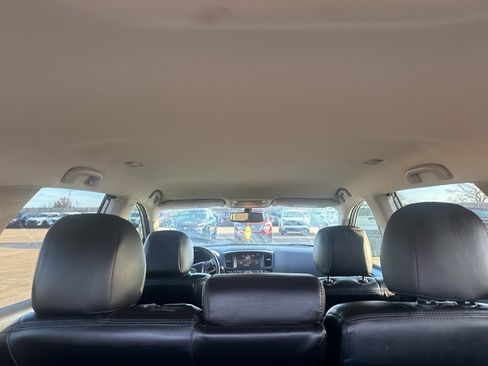 Used 2020 Nissan Pathfinder SV w/ Cargo Package image 20