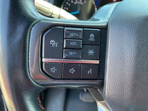 Used 2023 Ford Expedition Limited AWD/4WD image 22