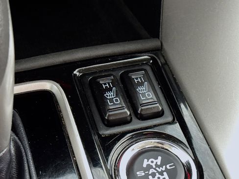 Used 2025 Mitsubishi Eclipse Cross SE image 4