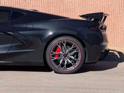 Used 2024 Chevrolet Corvette Stingray Preferred Cpe w/ 2LT image 23