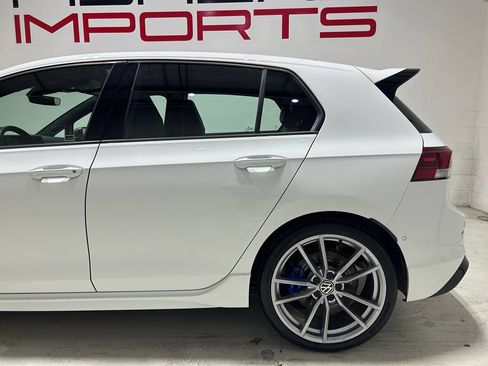 Used 2024 Volkswagen Golf R 4-Door AWD/4WD image 4