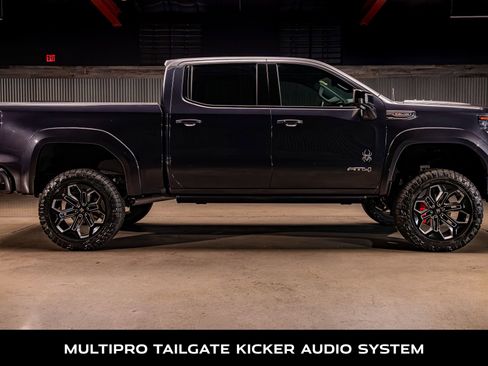 Used 2023 GMC Sierra 1500 AT4 w/ AT4 Premium Package AWD/4WD image 10