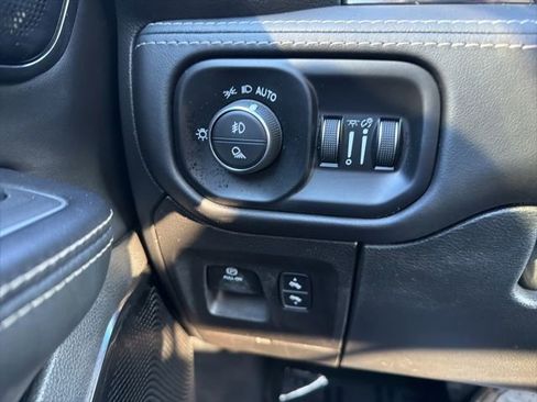 Used 2022 RAM 1500 Limited w/ (RED) Edition image 40